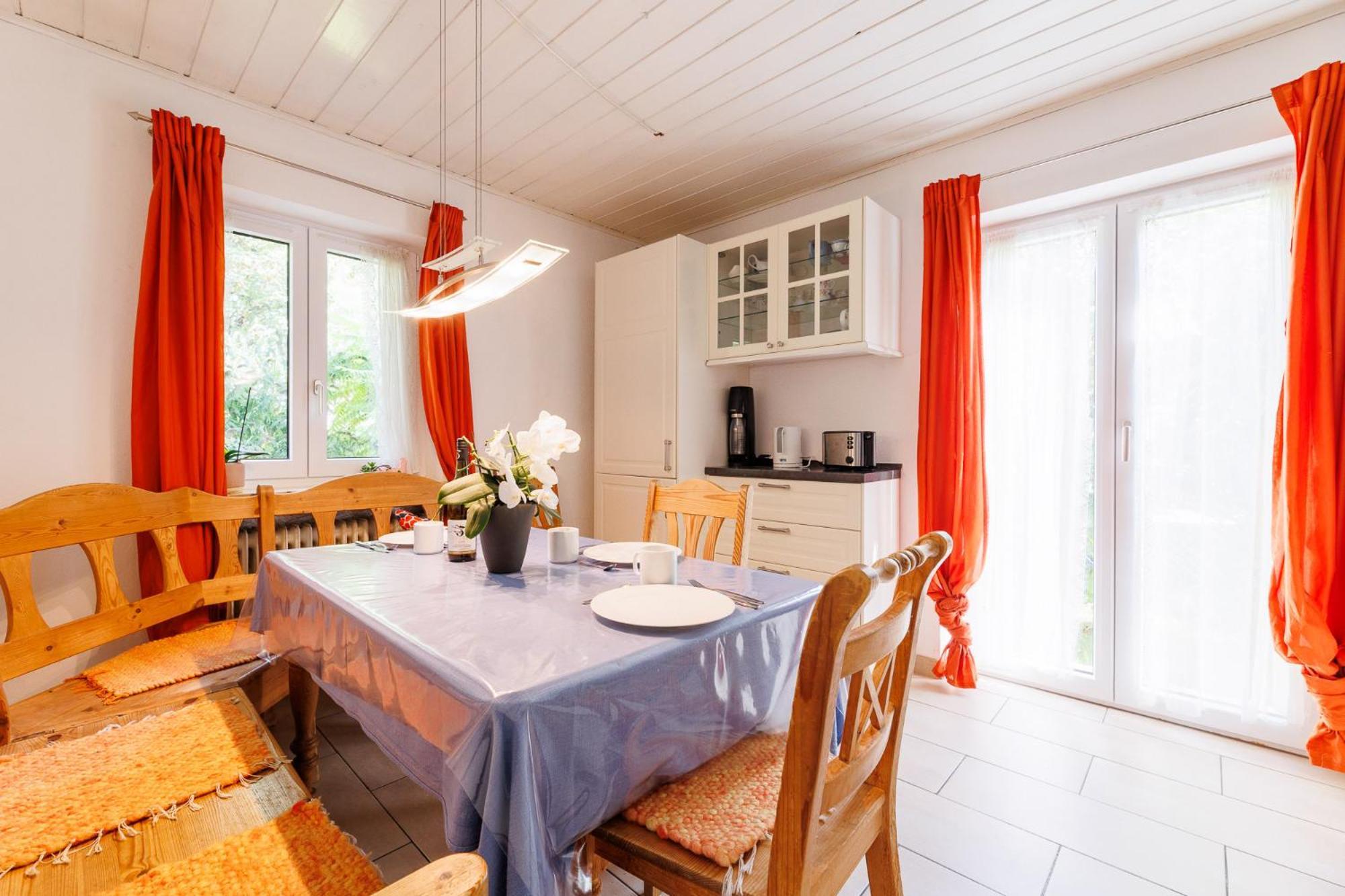 Haus Mit Wunderschoenem Ausblick Und Garten Гармиш-Партенкирхен Екстериор снимка